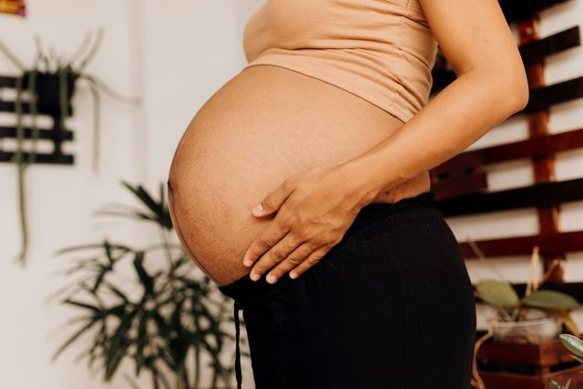 les vergetures après grossesse